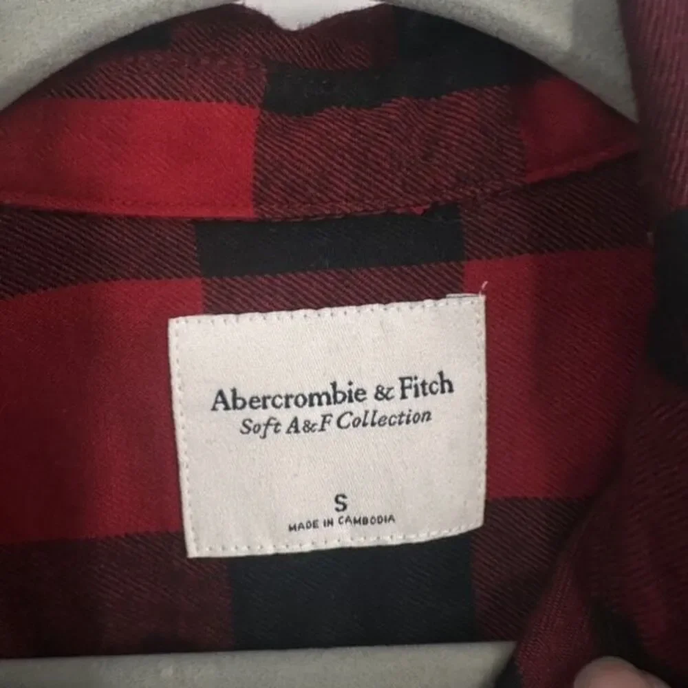 Abercrombie & Fitch Women’s Buffalo Plaid Button Down Soft A&F Collection Small - Picture 4 of 12